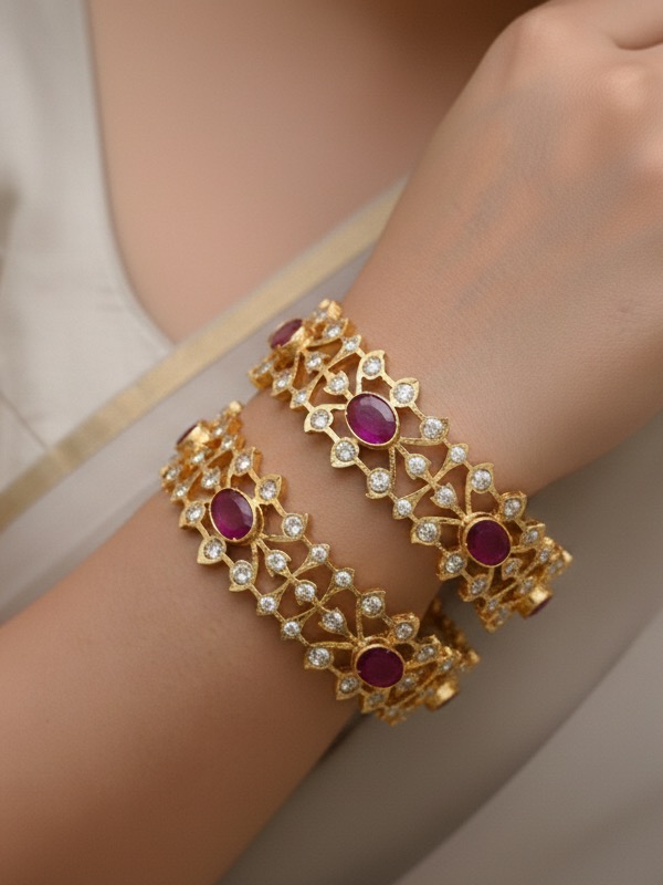 Shraddha red bangles