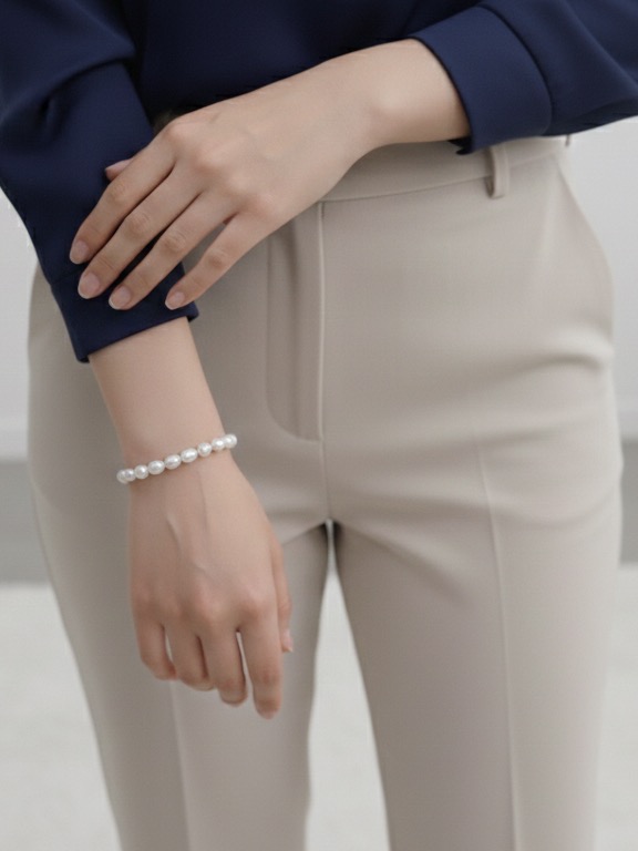Frieda pearl bracelet (white)